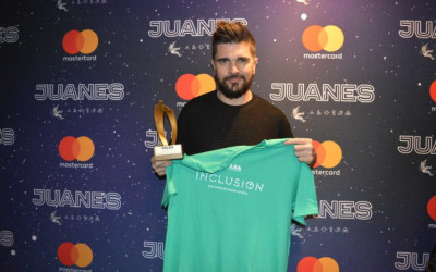 Juanes, premiado en Argentina por su labor solidaria en la Fundación «Mi Sangre»