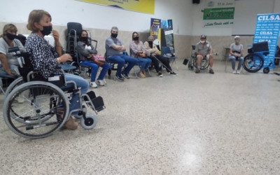 Sillas de ruedas y muletas para usuarios de Rosario y alrededores