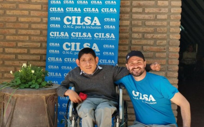 Córdoba: Vecinos de las Sierras recibieron sillas de ruedas