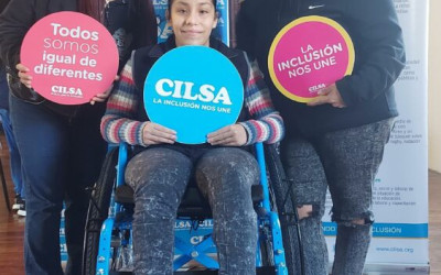 Familias de La Plata y alrededores recibieron sillas de ruedas