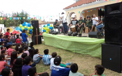 Los niños del Hogar de Córdoba estuvieron en festejo de Barrio Adentro