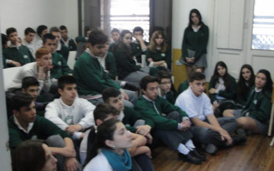 Taller educativo en la Escuela Dante Alighieri