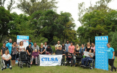 CILSA entregó 13 sillas de ruedas en el Centro Cultural Falla