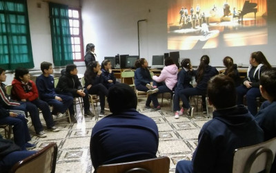 Charla educativa en la Escuela Comunidad Educativa La Paz